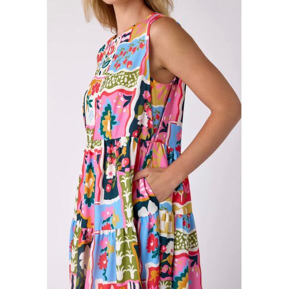 CROSBY ARLO DRESS NWT SIZE SMALL - Picture 2 of 8